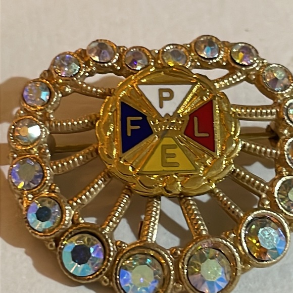 VINTAGE ENAMEL fraternity PIN/BROOCH W/ AB RHINESTONES GOLD TONE - Picture 3 of 6